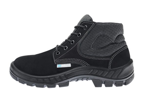Bota linha Trekking (Ref. 50B26 CB BP NUB PRETO)